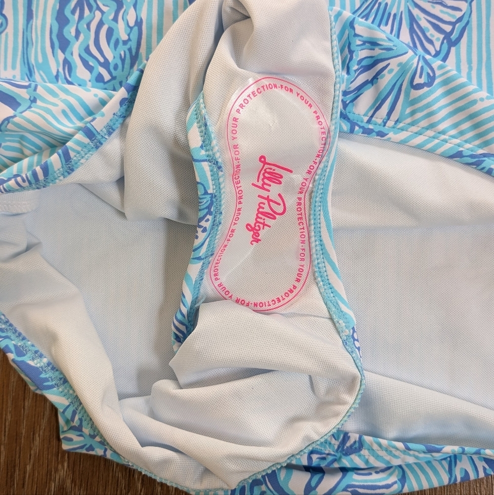 NWT Lilly Pulitzer Randee Short Sleeve Rashguard Swimsuit - Picture 10 of 10